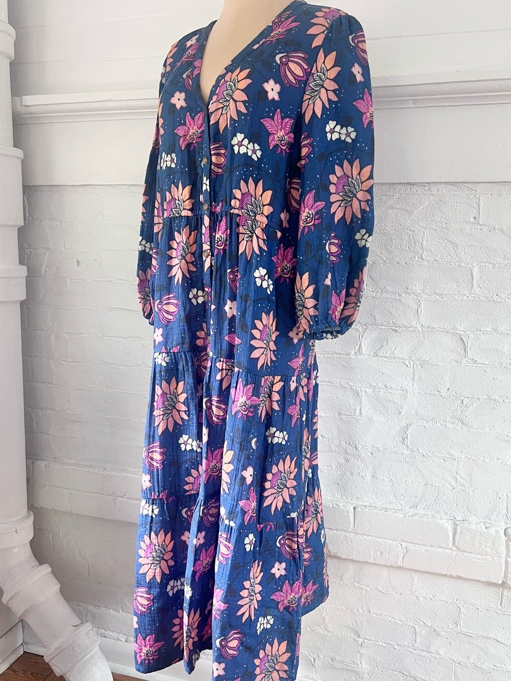 Marine Layer Willow Midi Dress in Floral Batik Blue Pink Natural Fiber Size XL - Picture 6 of 16